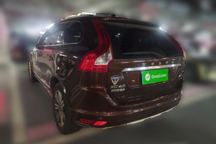 Used Volvo XC60 2015 T5 Smart Upgrade Model Rear Left 45 Deg