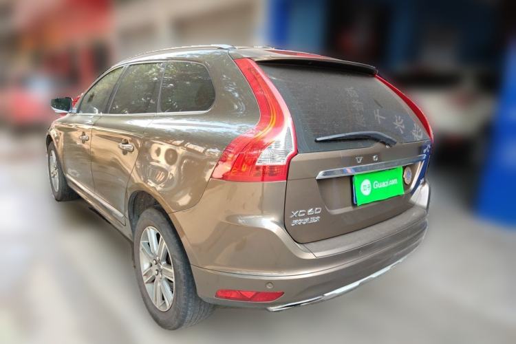 Used Volvo XC60 2015 T5 AWD Zhiyuan Edition Rear Left 45 Deg