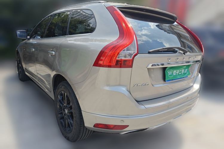 Used Volvo XC60 2015 T5 Smart Edition Rear Left 45 Deg