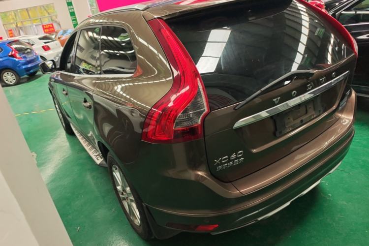 Used Volvo XC60 2015 T5 Smart Edition Rear Left 45 Deg