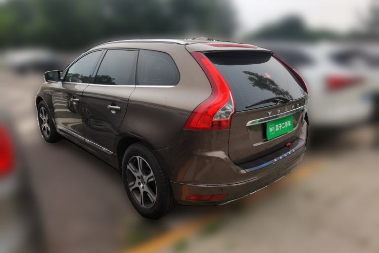 Used Volvo XC60 2015 T5 Smart Upgrade Model Rear Left 45 Deg