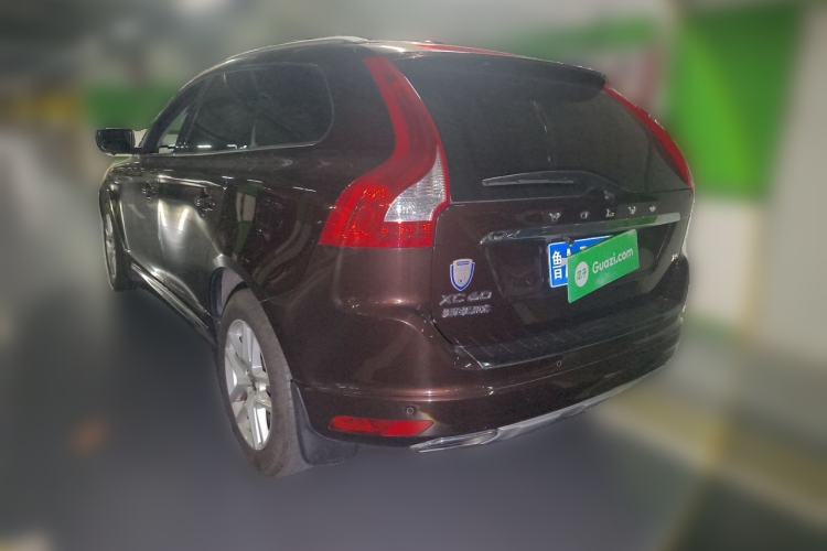Used Volvo XC60 2015 T5 Smart Upgrade Model Rear Left 45 Deg