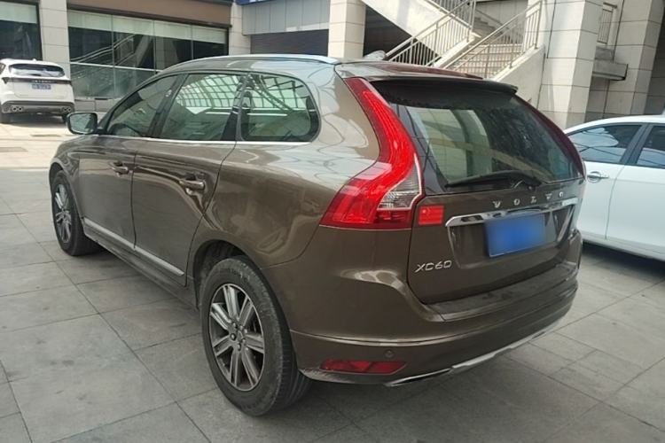 Used Volvo XC60 2015 T5 AWD Zhiyuan Edition Rear Left 45 Deg