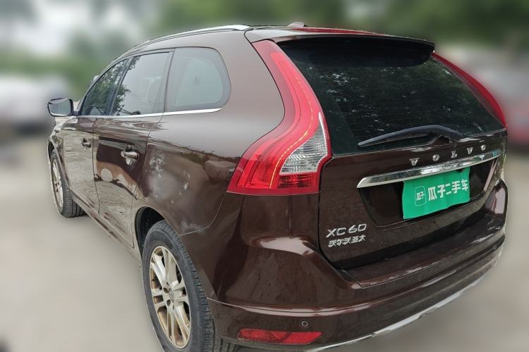 Used Volvo XC60 2015 T5 Smart Upgrade Model Rear Left 45 Deg