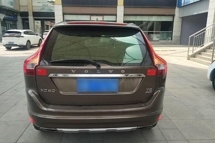 Used Volvo XC60 2015 T5 AWD Zhiyuan Edition Rear