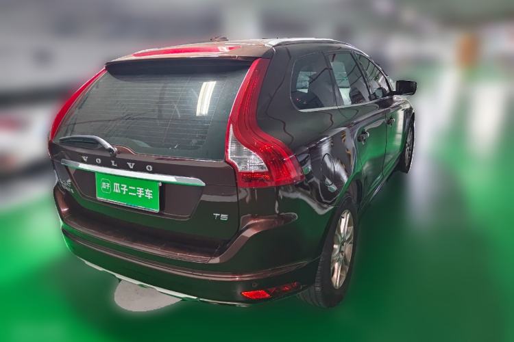 Used Volvo XC60 2015 T5 Smart Upgrade Model Rear Right 45 Deg