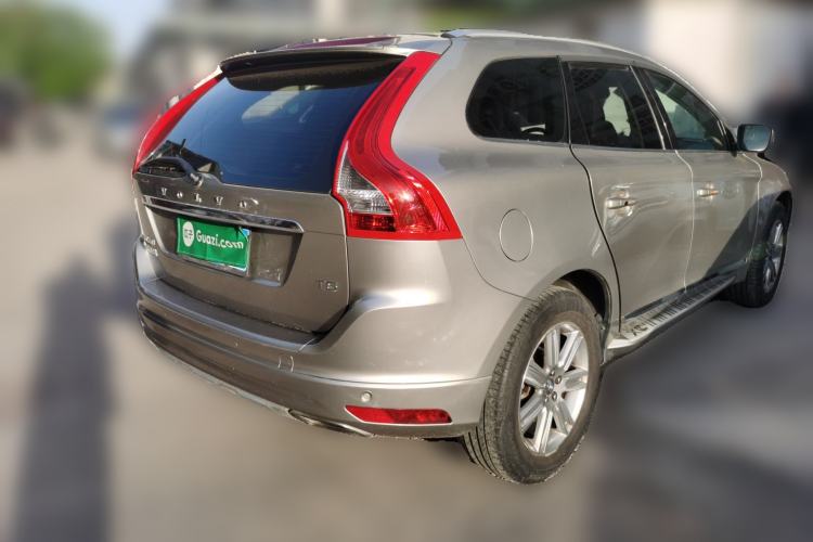 Used Volvo XC60 2015 T5 Smart Upgrade Model Rear Right 45 Deg