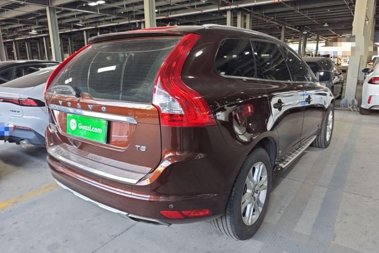Used Volvo XC60 2015 T5 Smart Upgrade Model Rear Right 45 Deg