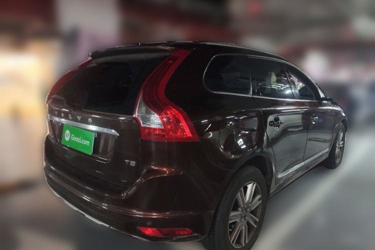 Used Volvo XC60 2015 T5 Smart Upgrade Model Rear Right 45 Deg