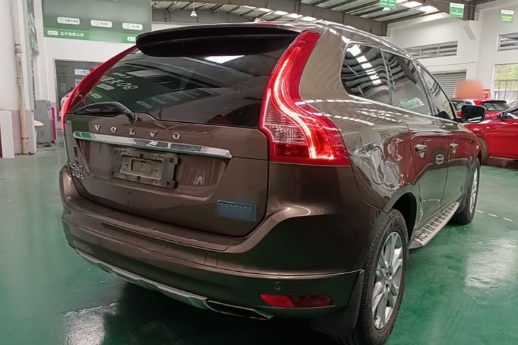 Used Volvo XC60 2015 T5 Smart Edition Rear Right 45 Deg