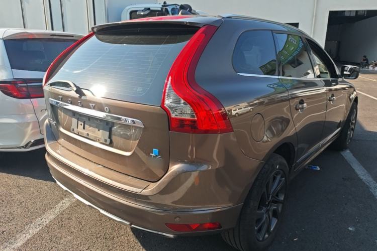 Used Volvo XC60 2015 T6 Zhiyi Edition Rear Right 45 Deg
