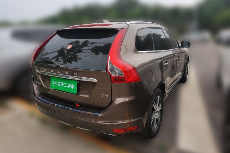 Used Volvo XC60 2015 T5 Smart Upgrade Model Rear Right 45 Deg