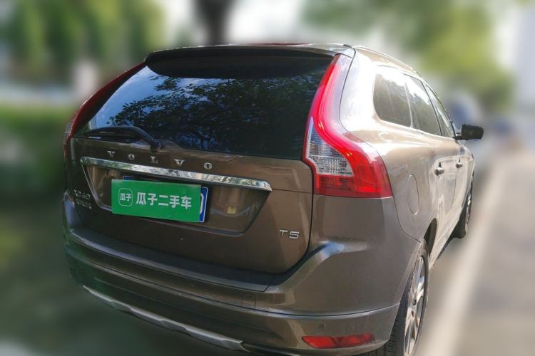 Used Volvo XC60 2015 T5 Smart Upgrade Model Rear Right 45 Deg