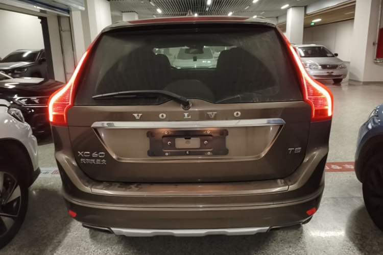 Used Volvo XC60 2015 T5 Smart Upgrade Model Rear
