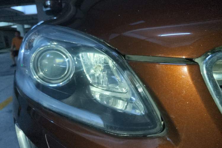 Used Volvo XC60 2015 T5 Smart Upgrade Model Right Front Headlight