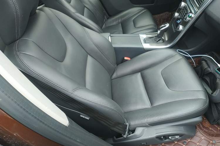 Used Volvo XC60 2015 T5 Zhiyi Edition Right Front Seat