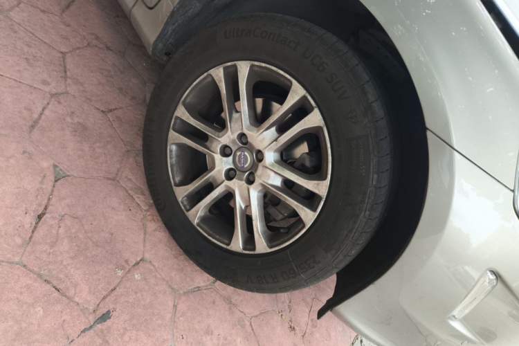 Used Volvo XC60 2015 T5 Smart Upgrade Model Right Front Wheel Hub