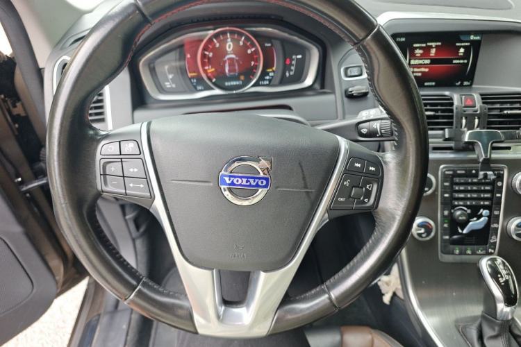 Used Volvo XC60 2015 T5 AWD Zhiyuan Edition Steering Wheel