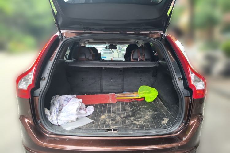 Used Volvo XC60 2015 T5 Smart Upgrade Model Trunk