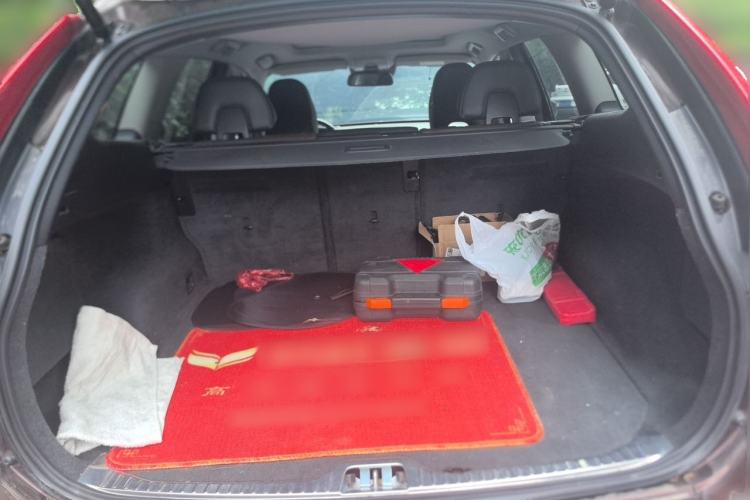 Used Volvo XC60 2015 T5 AWD Zhiyuan Edition Trunk