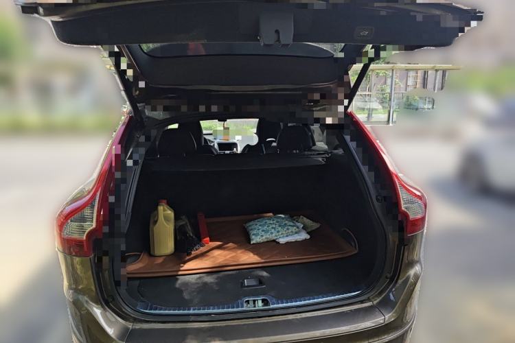 Used Volvo XC60 2015 T6 Zhiyi Edition Trunk