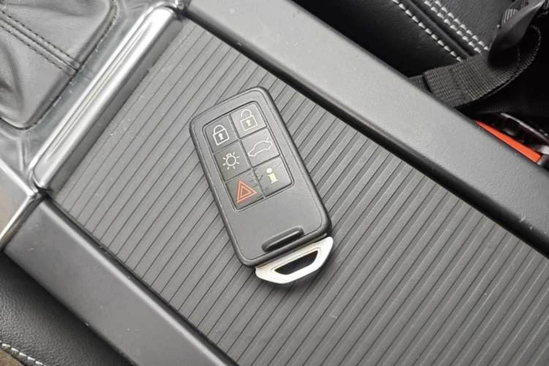 Used Volvo XC60 2015 T5 AWD Smart Drive Edition Vehicle Key