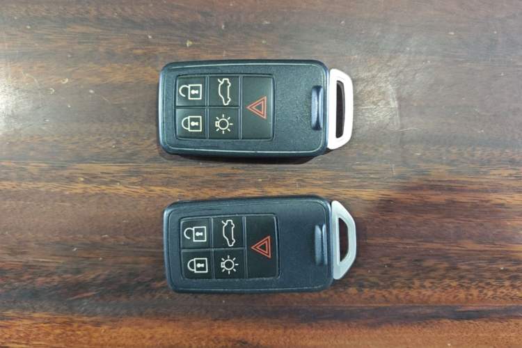 Used Volvo XC60 2015 T5 Smart Upgrade Model Vehicle Key