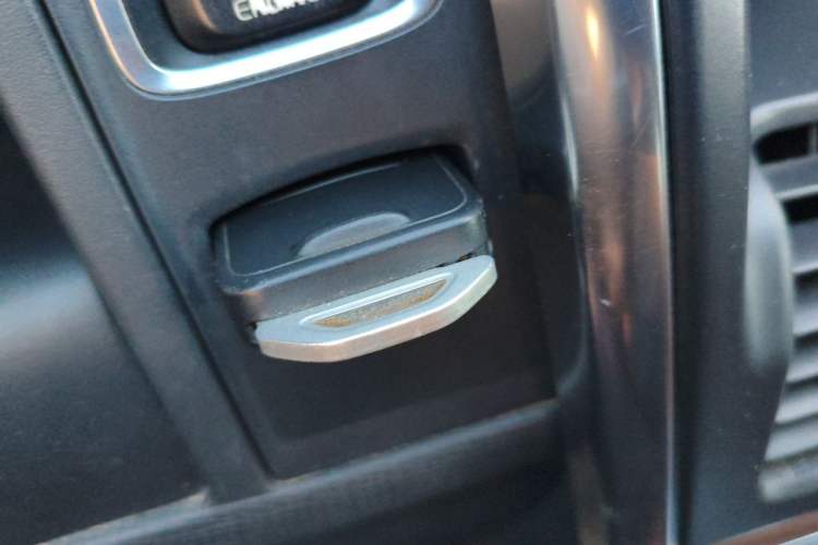 Used Volvo XC60 2015 T5 Smart Edition Vehicle Key