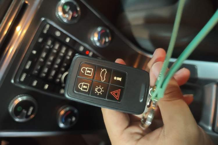 Used Volvo XC60 2015 T5 AWD Zhiyuan Edition Vehicle Key