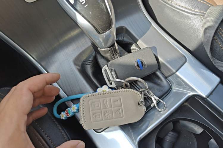 Used Volvo XC60 2015 T5 AWD Zhiyuan Edition Vehicle Key