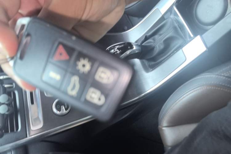 Used Volvo XC60 2015 T5 AWD Zhiyuan Edition Vehicle Key