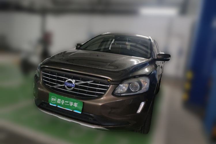 Used Volvo XC60 2015 T5 Zhiyi Edition Guazi used car, China used car export, Used car for sale, Used  cars, Cheapest cars for sale