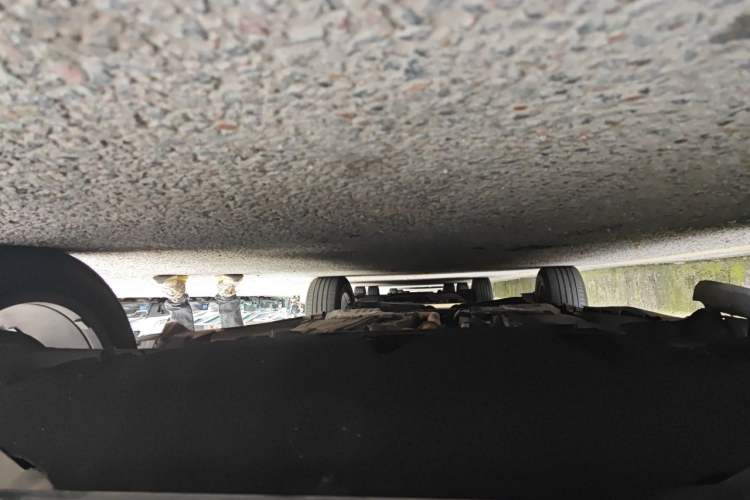 Used Volvo XC60 2015 T5 AWD Zhiyuan Edition Chassis Front