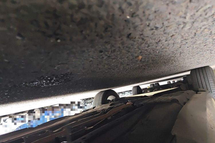 Used Volvo XC60 2015 T5 AWD Zhiyuan Edition Chassis Front Right