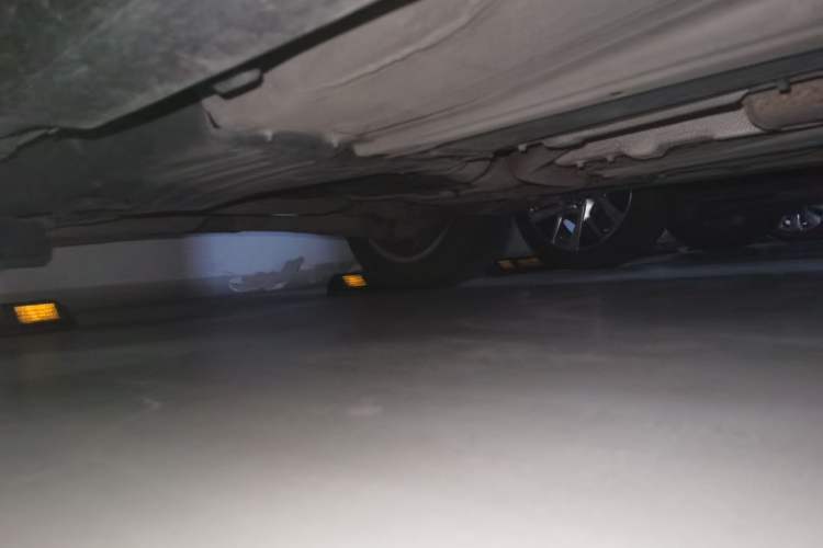 Used Volvo XC60 2015 T5 Smart Upgrade Model Chassis Front Right