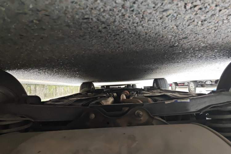 Used Volvo XC60 2015 T5 AWD Zhiyuan Edition Chassis Rear