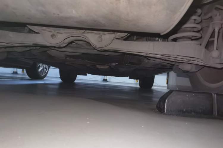 Used Volvo XC60 2015 T5 Smart Upgrade Model Chassis Rear