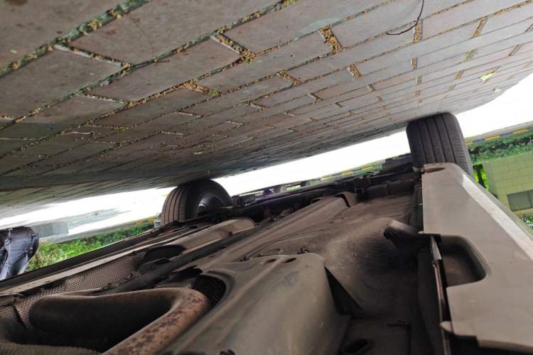 Used Volvo XC60 2015 T5 Zhiya Edition Chassis Rear Left