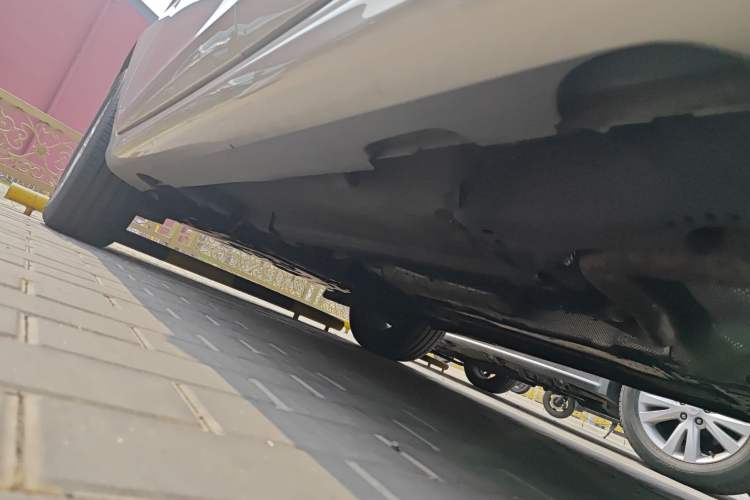 Used Volvo XC60 2015 T5 Smart Upgrade Model Chassis Rear Left
