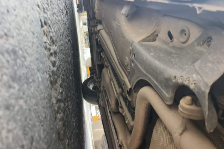 Used Volvo XC60 2015 T5 Smart Upgrade Model Chassis Rear Left