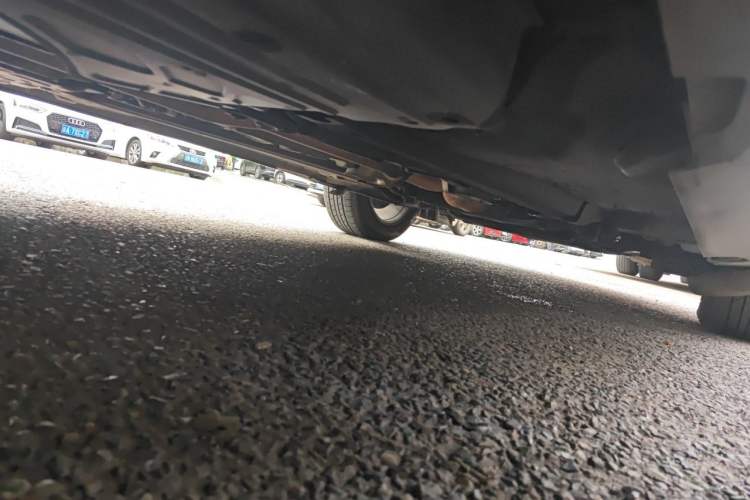 Used Volvo XC60 2015 T5 AWD Zhiyuan Edition Chassis Rear Right