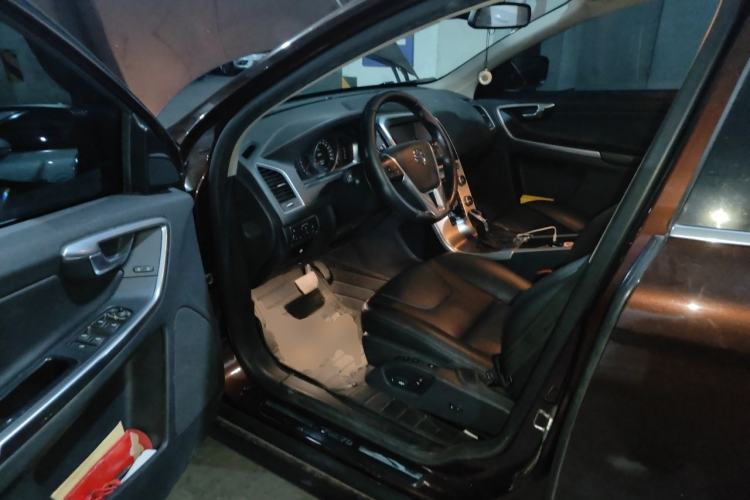 Used Volvo XC60 2015 T5 Smart Upgrade Model Driver Seat