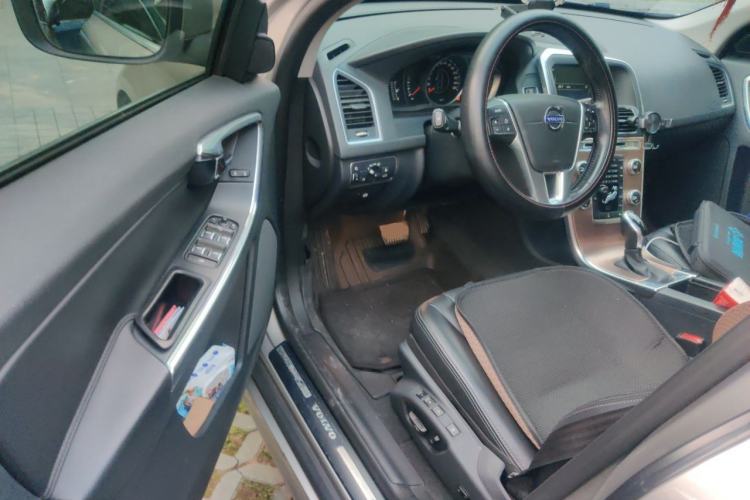 Used Volvo XC60 2015 T5 Smart Upgrade Model Driver Seat