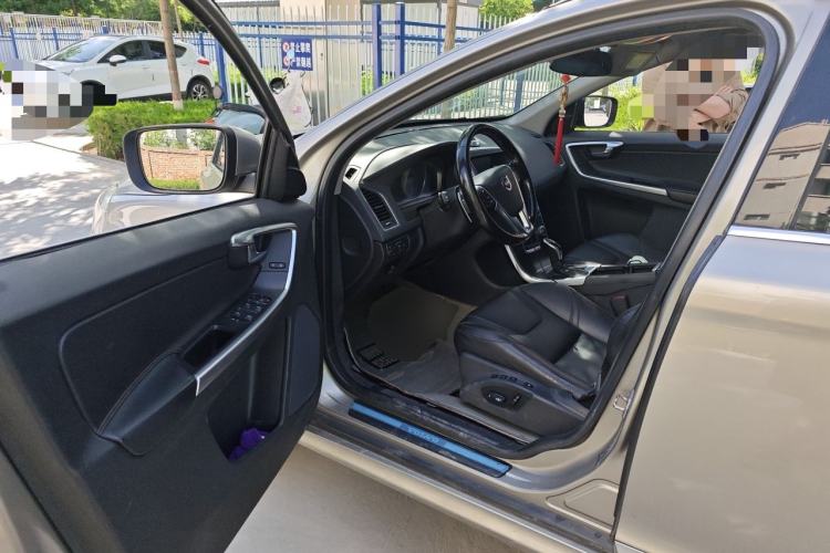 Used Volvo XC60 2015 T5 Zhiya Edition Driver Seat