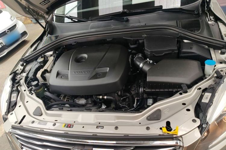 Used Volvo XC60 2015 T5 Smart Edition Engine Bay