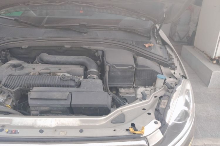 Used Volvo XC60 2015 T5 AWD Smart Drive Edition Engine Bay Left