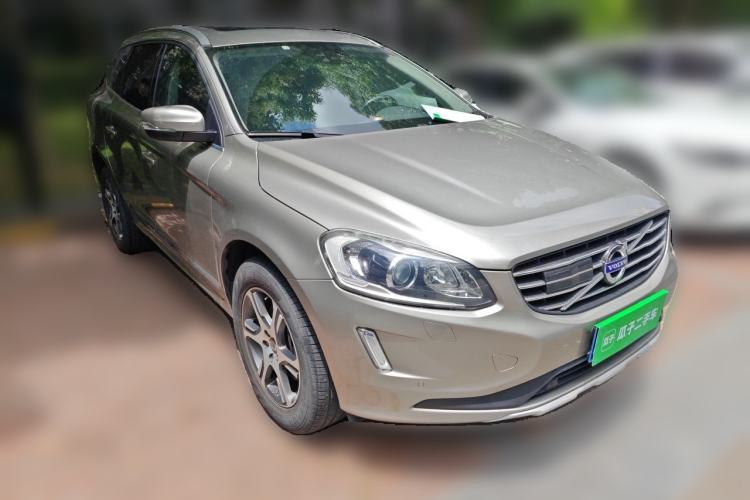 Used Volvo XC60 2015 T5 Zhiya Edition Front Right 45 Deg