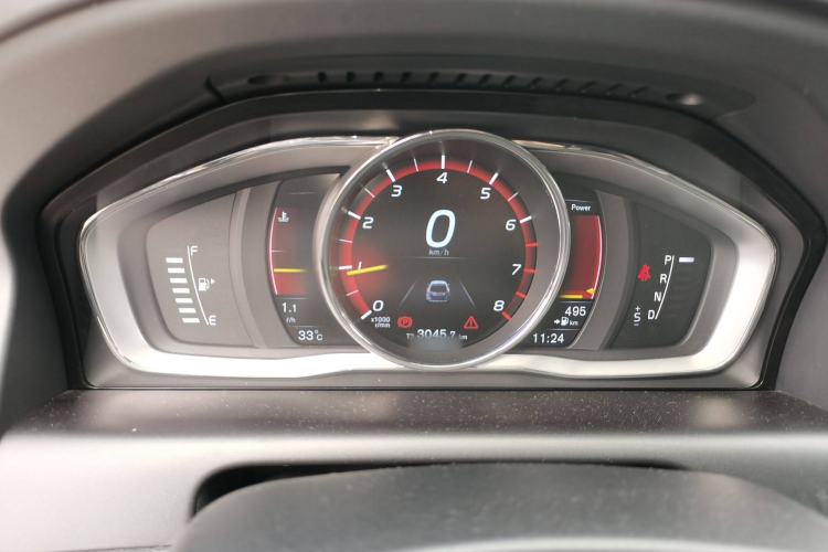 Used Volvo XC60 2015 T5 Zhiya Edition Instrument Cluster