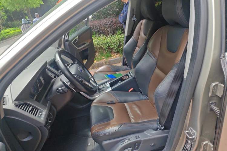 Used Volvo XC60 2015 T5 Zhiya Edition Left Front Seat
