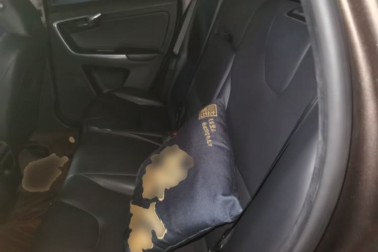 Used Volvo XC60 2015 T5 Smart Upgrade Model Left Rear Seat